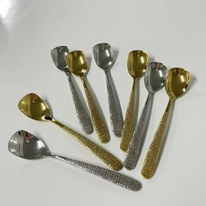 Elegante Cuchara de Café de Acero Inoxidable 304 Martillado, Cuchara de Postre Engrosada para Helado, Cuchara Plana - Product Image 2