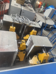 Univ Chất lượng cao tự động dây vẽ máy CE ISO chứng nhận 80-300M/phút Tốc độ động cơ thành phần cốt lõi cho xuất khẩu thép - Product Image 5