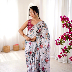Sari indien de luxe en coton chinon imprimé pour femme, avec bordure traditionnelle Kutchi, longueur ras du sol, idéal pour les soirées et les fêtes - Product Image 1