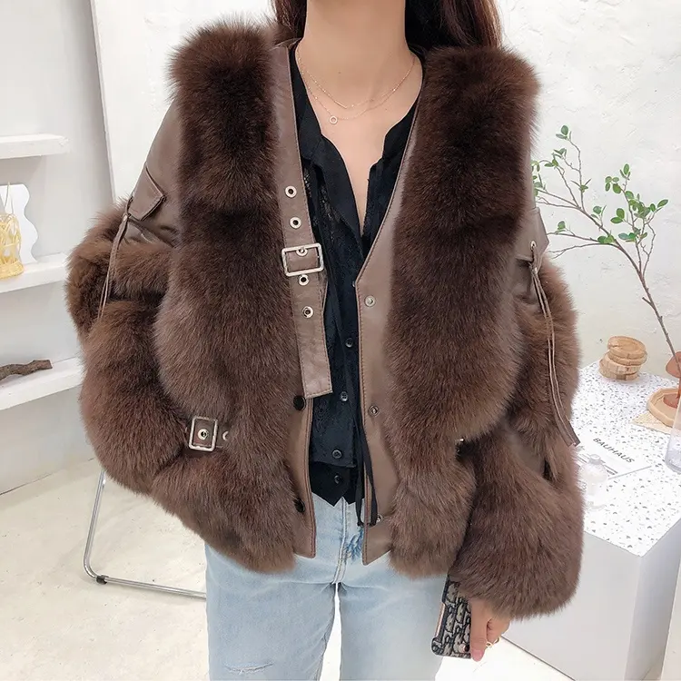 Nuova giacca di pelliccia di lusso in vera pelle di montone invernale cappotto in vera pelliccia di volpe per donna