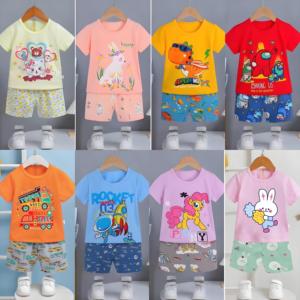 Profit King Ensembles tendance pour petites filles : T-shirt imprimé cerises et jeans évasés en denim motif marguerites, Lot mixte en boîte surprise - Product Image 2