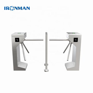 Portillon tournant en acier inoxydable à trois bras, haute sécurité, contrôle d'accès piétonnier, compatible biométrique et cartes RFID - Product Image 1