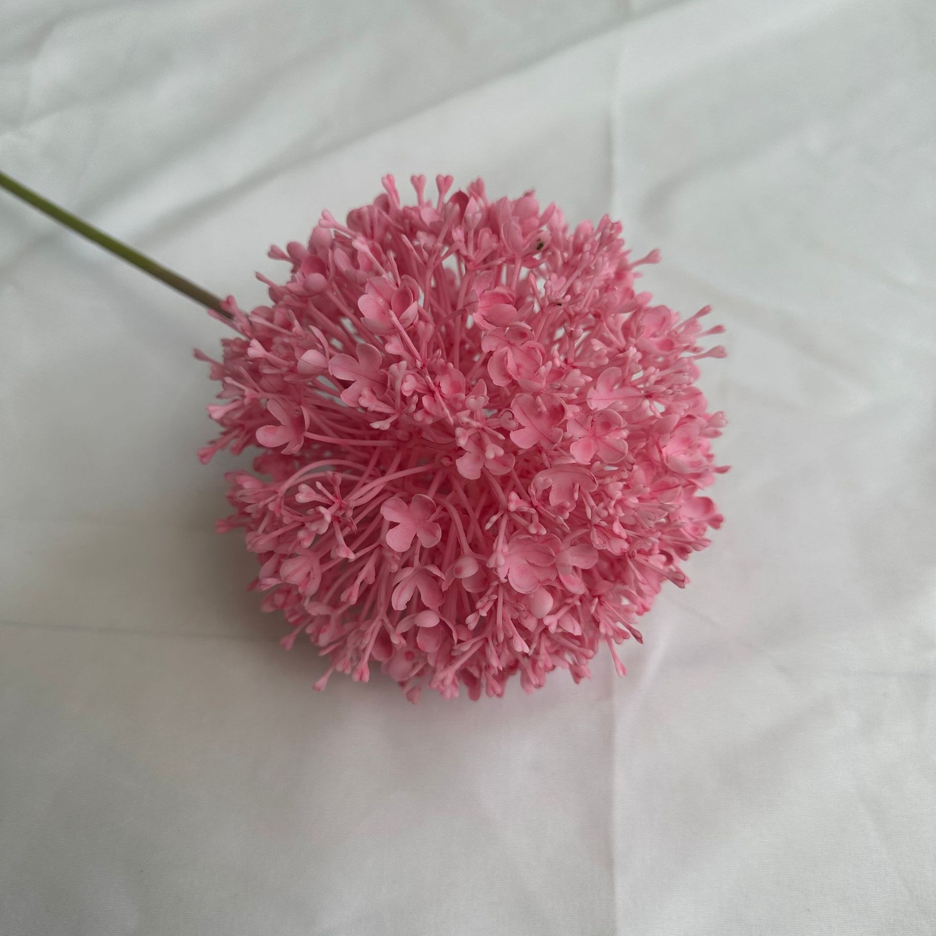 Rose foncé