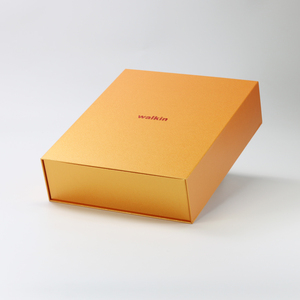 Scatola di carta regalo rigida magnetica di lusso per bottiglie di vino o Whisky e bicchieri con inserto in schiuma - Product Image 4