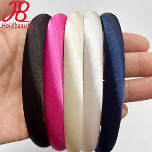 رابطة شعر واسعة من الساتان مغطاة بعصابة رأس من الراتينج للأطفال الكبار قماش ملفوف عصابة رأس للأطفال غطاء رأس تصميم/شعار مخصص - Product Image 2