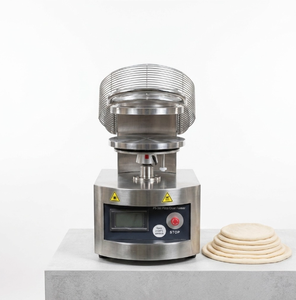 Machine industrielle de remplissage et de bouchage de sachets souples pour liquides, détergents, liquides de lavage d'écran et huiles, avec <span class=keywords><strong>pompe</strong></span> à engrenages de haute précision - Product Image 1