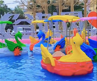 Nouveau bateau tamponneur électrique gonflable personnalisé en forme de cygne rose, jouet aquatique motorisé, bateau jouet portable à monter pour enfants et adultes