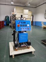 Machine de pulvérisation de mousse de polyuréthane pneumatique portable pour l'isolation thermique extérieure en construction