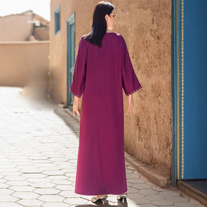 BA5149 nouvelle Robe arabe pour femmes <span class=keywords><strong>framboise</strong></span> violet broderie et strass robe cousue à la main printemps Polyester Abaya vêtements d'exportation - Product Image 3
