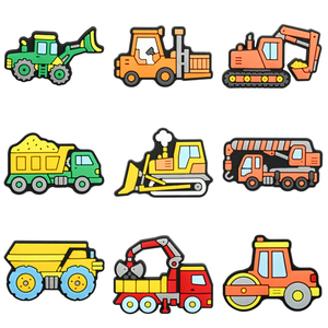 Breloques de chaussures pour enfants en PVC, en forme de véhicules de transport de dessin animé, accessoires de décoration tendance pour chaussures, voitures et feux de circulation, pour bracelets et sabots - Product Image 3