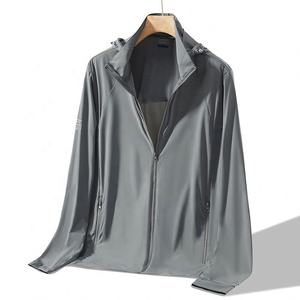 Vêtements de protection solaire d'été pour hommes UPF50, protection UV, en soie glacée, avec fermeture éclair, capuche amovible, respirants et rafraîchissants, pour la pêche - Product Image 1