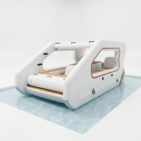 Maison flottante moderne de luxe, villa aquatique préfabriquée, bateau-maison pour les vacances à la station balnéaire et les loisirs