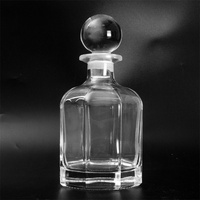 Bouteille de vin transparente scellée de 500 ml, forme carrée plate, en verre cristallin épaissi avec bouchon en liège