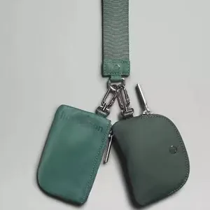 Nuova borsa da donna multifunzione alla moda lulu borsa portatile borsetta da polso lulu lemon borsa portamonete