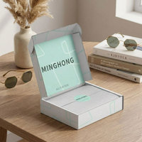 Boîte d'expédition de luxe directe usine, boîte de courrier ondulée professionnelle imprimée pour marques à fort volume, personnalisation OEM