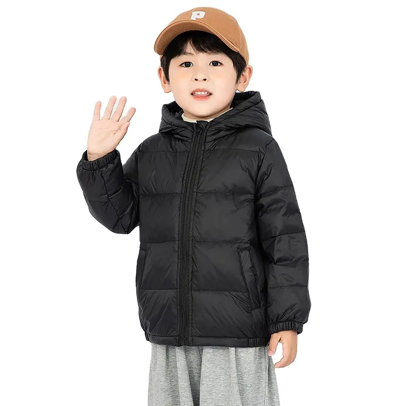 カスタム子供の冬服キッズダウンコートは子供のためのダートボーイズガールズファッションベビーダウンジャケットに耐性があります