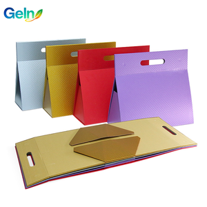 Boîte cadeau triangulaire pliable <span class=keywords><strong>en</strong></span> papier, écologique, réutilisable et recyclable, <span class=keywords><strong>vente</strong></span> directe d'usine - Product Image 2