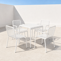 Ensemble de table carrée en métal blanc de style nordique avec 4 fauteuils, pour une utilisation en extérieur