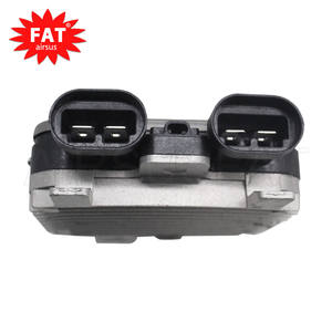 โมดูลชุดควบคุม<span class=keywords><strong>พัดลม</strong></span>ระบายความร้อนสำหรับหม้อน้ำเครื่องยนต์สำหรับ Ford Galaxy Jaguar X-Type Volvo 940009402 7T4Z8B658B C2S24957 - Product Image 4