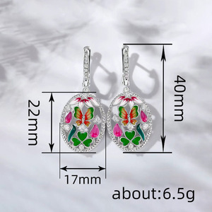 Pendientes de Gota con Circonita y Esmalte de Trébol de Mariposa para Mujer, Joyería Romántica y Elegante - Product Image 4