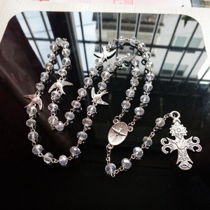 Collier pendentif croix en cristal transparent, 59 perles, cinq décades, collier de prière catholique avec colombe blanche et Esprit Saint, crucifix - Product Image 1