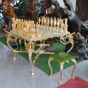 Table d'échecs en bronze de couleur dorée de haute qualité de luxe avec statue romaine Jeu d'échecs en bronze de style <span class=keywords><strong>italien</strong></span> - Product Image 2