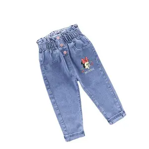 Salopette en jeans pour petite fille, combinaison décontractée en denim, vêtements pour enfants, pantalons à motif dessin animé mickey, vente en gros