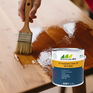 Biohouse 8301 0.75L Olio Trasparente Opaco Resistente ai Raggi UV, Cera Naturale per Oli Vegetali, Copertura 5.6-6.7 mq per Rivestimento Esterno di Legno e Decking - Product Image 1