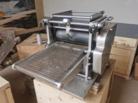 Machine automatique pour la fabrication de tortillas de maïs, crêpes, blinis, produits mexicains, roti, chapati, pain plat, galettes