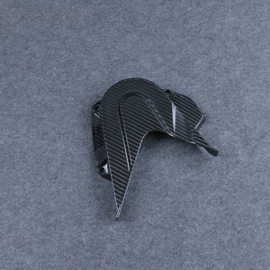 Protector de Cadena Delantero de Fibra de Carbono Seca 3K para KTM 790 890 Duke 2018-2024, Protector de Piñón para Motocicleta, Piezas de Competición - Product Image 3
