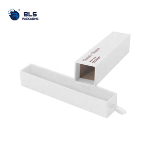 <span class=keywords><strong>Caja</strong></span> <span class=keywords><strong>de</strong></span> regalo <span class=keywords><strong>de</strong></span> papel blanco <span class=keywords><strong>pequeña</strong></span> <span class=keywords><strong>de</strong></span> alta gama, plegable, con logotipo personalizado impreso, diseño <span class=keywords><strong>de</strong></span> estampado en lámina para <span class=keywords><strong>maquillaje</strong></span> y lápiz labial. - Product Image 1