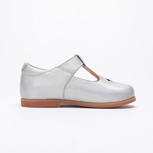 Irls-pajarera erforada, anzuelos de resina para niños - Product Image 5