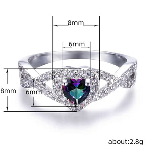 Anello a Cuore Intrecciato per Donne, Elegante Design a Croce, Accessorio Romantico per Dito - Product Image 5