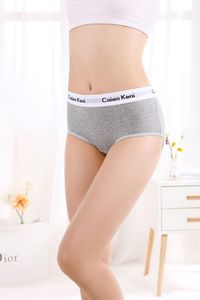 Ropa interior de mujer europea y americana hecha de algodón puro, transpirable, levantando glúteos, Sexy, triángulo de cintura media para niñas debajo - Product Image 5