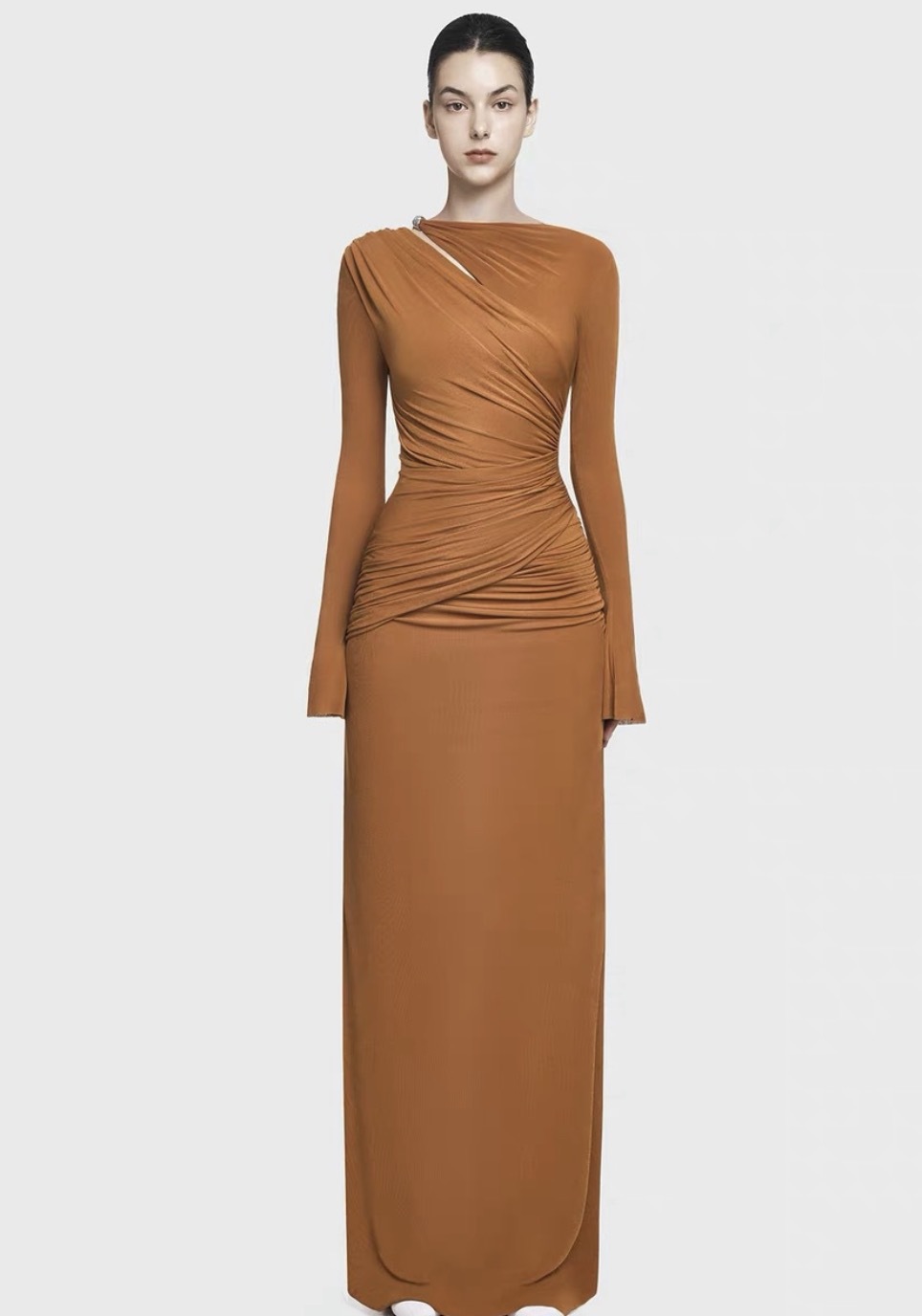 Slim Long Dress Made In Vietnam - A-line Vintage Halter Neck Evening Gown With Ruffle Hem For Summer Parties Slim Long Dress Made In Vietnam - A-line Vintage Halter Neck Evening Gown With Ruffle Hem For Summer Parties