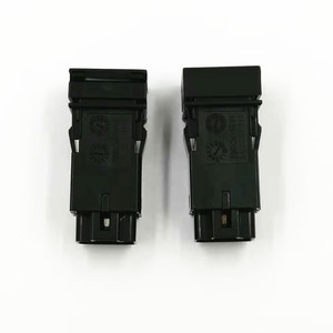 Interrupteur de charge rapide USB pour voiture 5V 2.1A pour téléphones mobiles, entrée 12-24V - Product Image 5