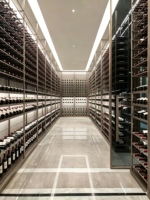 Système de rangement à vin de luxe en acier inoxydable 304, personnalisable, pour cave à vin domestique, étagère de présentation, meuble de bar moderne, support de rangement pour bouteilles de vin