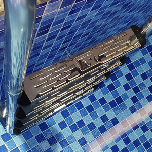 <span class=keywords><strong>Scala</strong></span> per Piscina a 5 Gradini in Acciaio Inox, Tipo a Montaggio a Parete, Antiscivolo per Piscine Interrate con Bordo a Sfioro - Product Image 6