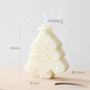 <span class=keywords><strong>Candela</strong></span> profumata <span class=keywords><strong>di</strong></span> <span class=keywords><strong>natale</strong></span> creativa decorazione del Festival della casa <span class=keywords><strong>candela</strong></span> a forma <span class=keywords><strong>di</strong></span> <span class=keywords><strong>albero</strong></span> <span class=keywords><strong>di</strong></span> <span class=keywords><strong>natale</strong></span> carino - Product Image 5