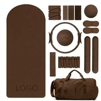 Kit de yoga tout-en-un avec logo personnalisé, équipement de Pilates, haltères en silicone, bande de résistance, bloc de yoga, mini-ballon, anneau de yoga, tapis de yoga, bloc de yoga