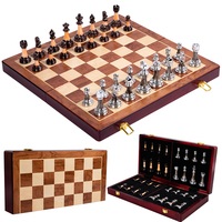 Jeu d'échecs de luxe en bois avec pièces en marbre et métal, plateau pliable personnalisé pour jeux de société