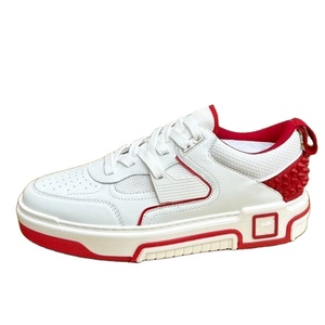 Zapatillas deportivas retro de diseño ODM 2026 para patio, transpirables, con remaches, para baloncesto, que aumentan la altura, a la moda, informales, tipo skate. - Product Image 1