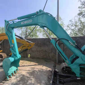 Mini-excavatrice hydraulique compacte Kobelco SK50SR à vendre, modèle japonais d'occasion, certificats EPA CE, moteur principal concentré - Product Image 4