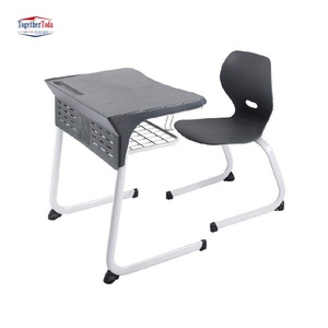 Ensemble bureau et chaise pour étudiants avec pieds en métal, siège en plastique durable, bureau avec porte-livres intégré, structure robuste pour salles de classe - Product Image 1