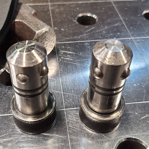 Mire <span class=keywords><strong>como</strong></span> los robots soldan en este sistema de mesa de soldadura 3D de hierro fundido de alta resistencia - Product Image 2