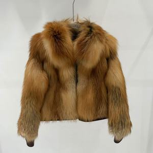 Fabricación de Abrigos de Piel Natural para Mujer, Abrigo Corto de Piel de Rusa Roja Real con Cremallera - Product Image 1