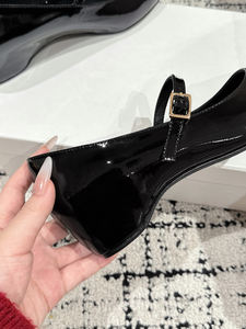 Zapatos de mujer con <span class=keywords><strong>puntas</strong></span> de cuero puntiagudas y charol que mejoran el temperamento Zapatos Mary Jane Zapatos de cuero poco profundos - Product Image 5