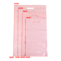 Sac d'expédition en polyéthylène personnalisé de couleur unie avec impression de lettres roses, sac d'emballage portable auto-adhésif avec logo