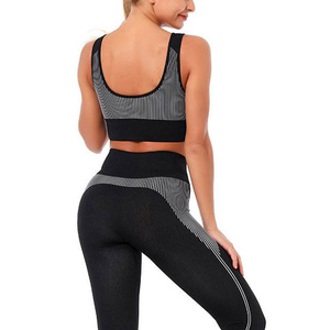 ชุดโยคะออกแบบใหม่พร้อมโลโก้และไซส์ตามสั่ง เอวสูง ผลิตจากโพลีเอสเตอร์ผสมสแปนเด็กซ์ 100% ชุดออกกำลังกาย - Product Image 6