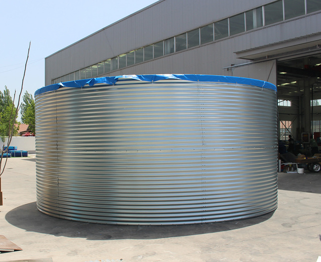 Heavy-Duty 2000L Capacity Galvanized Steel Canvas Fish Tank for Aquaculture/Outdoor Storage
